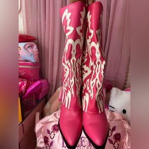 Hot pink AZALEA WANG cowboy boots